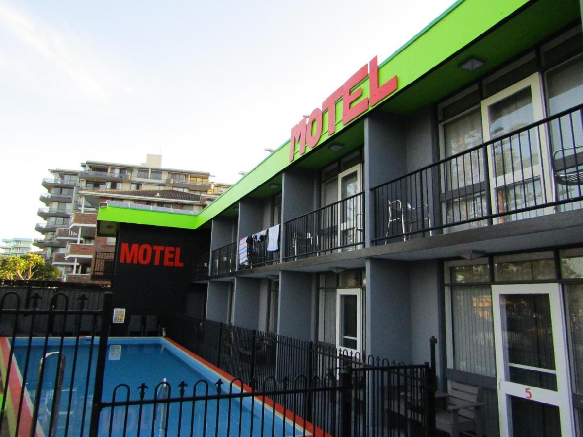 Le George Motel Port Macquarie Kültér fotó